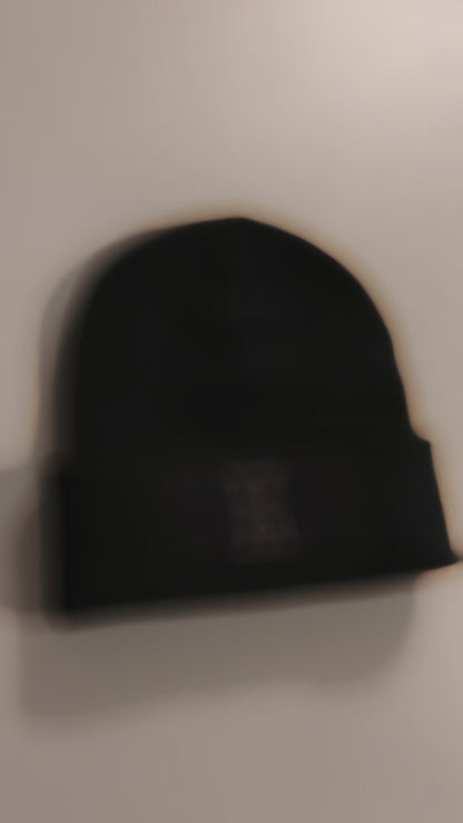 Streetwear Knitted Signature Beanie – Winter Warm Knit Hat | EMPIRƎ 8